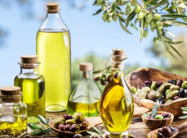 Olivenöl Test - 3 Bioprodukte mangelhaft